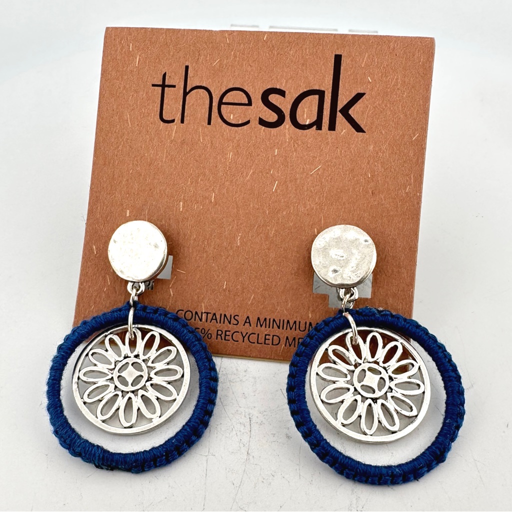 Nwt The Sak Clip-On Earrings Navy Blue Thread Wrap Silver Tone Flower Filigree 12$